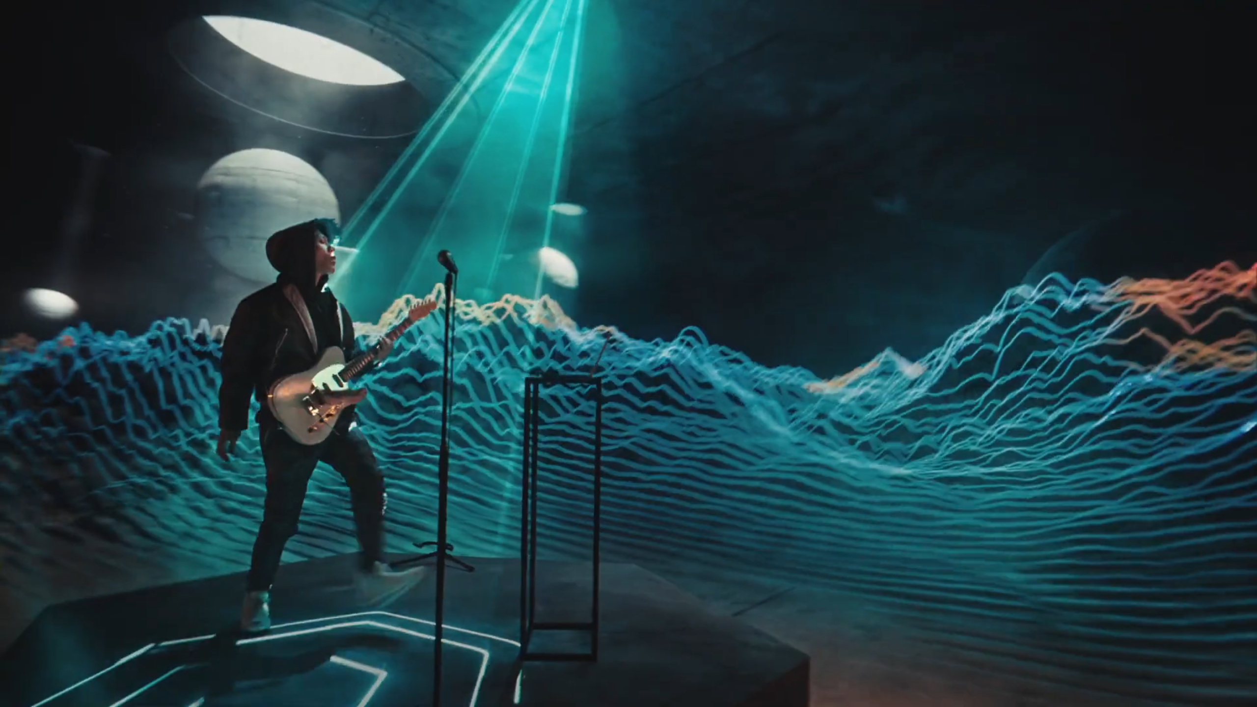 Dell — Expand Your Youniverse ft. MIYAVI