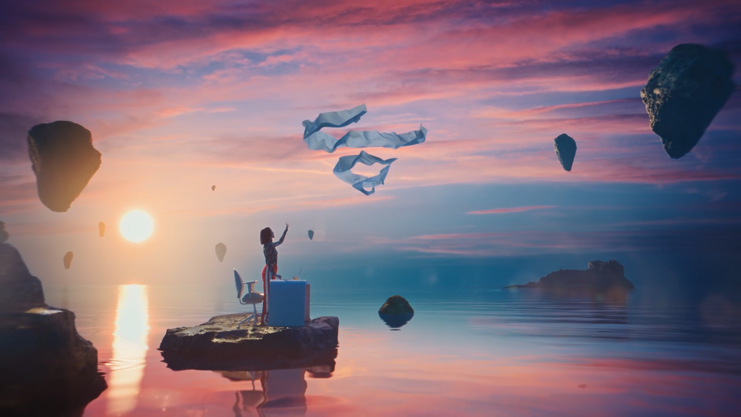 Dell — Expand Your Youniverse ft. Stephy Fung